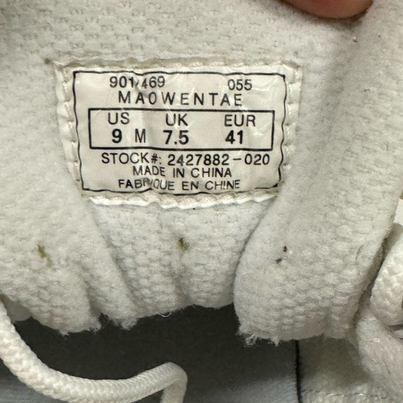 Women’s nitrogen cushion walking shoe size 9 - Picture 7 of 7